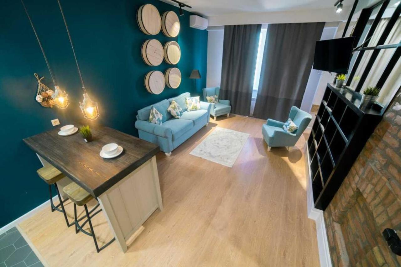 Manica Gagarin Park Apartamento Almaty Exterior foto